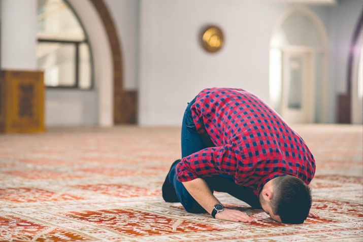 NAMAZIN ŞARTLARI VE RÜKÜNLERİ̇