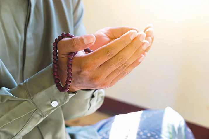 Аварагасги ﷺ тIадчIей гьабулеб букIараб