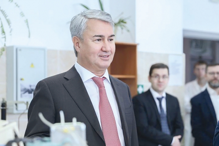Раҳим Азимов – ягона тоҷик дар Думаи давлатии Русия